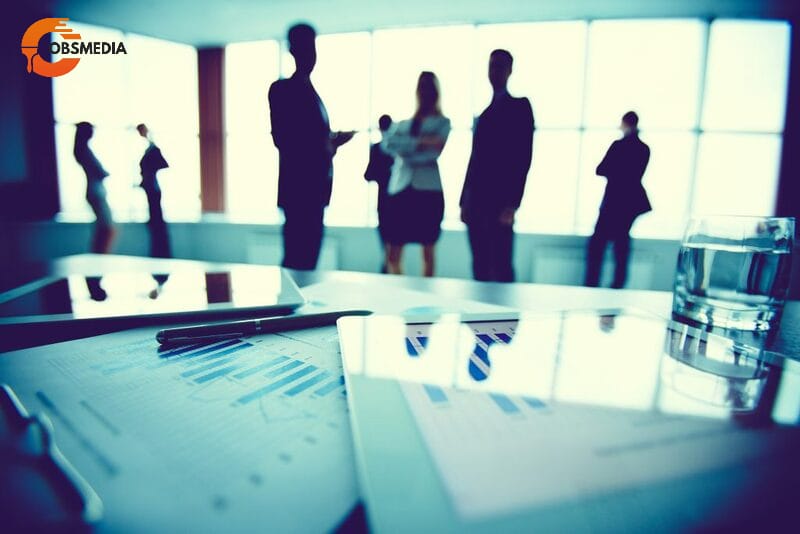 Thuê công ty quảng cáo trực tuyến sẽ tuỳ vào tình hình và thực tế của doanh nghiệp