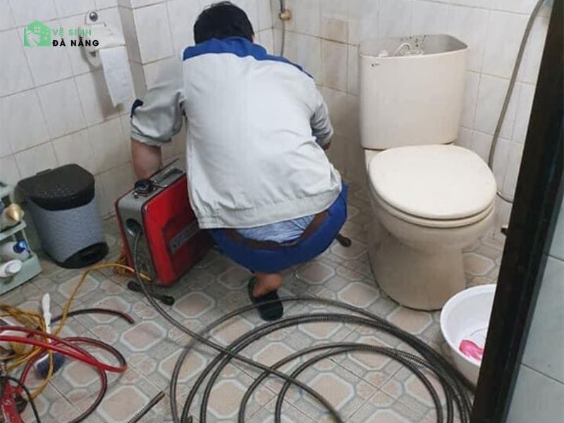Dịch vụ thông cống nghẹt giá rẻ tại Đà Nẵng